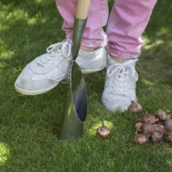 Burgon & Ball Long Handle Bulb Planter -Garden - Landscaping Store burgon ball long handle bulb planter5019360010289 02i bq