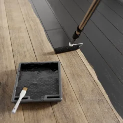 GoodHome Black Satin Floor Wood Varnish, 2.5L -Garden - Landscaping Store goodhome black satin floor wood varnish 2 5l5059340487021 02i