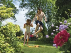 Hozelock Plus Swinging Sprinkler 19 Hozelock Plus Swinging Sprinkler -Garden - Landscaping Store hozelock plus swinging sprinkler5010646037679 02i