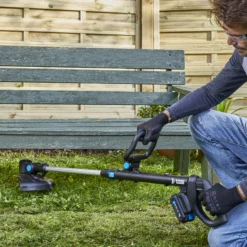 Mac Allister Solo 18V 250mm Cordless Grass Trimmer MGT1825-Li -Garden - Landscaping Store mac allister solo 18v 250mm cordless grass trimmer mgt1825 li5059340239392 02i