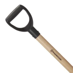 Magnusson Wooden Square Digging Spade -Garden - Landscaping Store magnusson wooden square digging spade5059340086651 37c