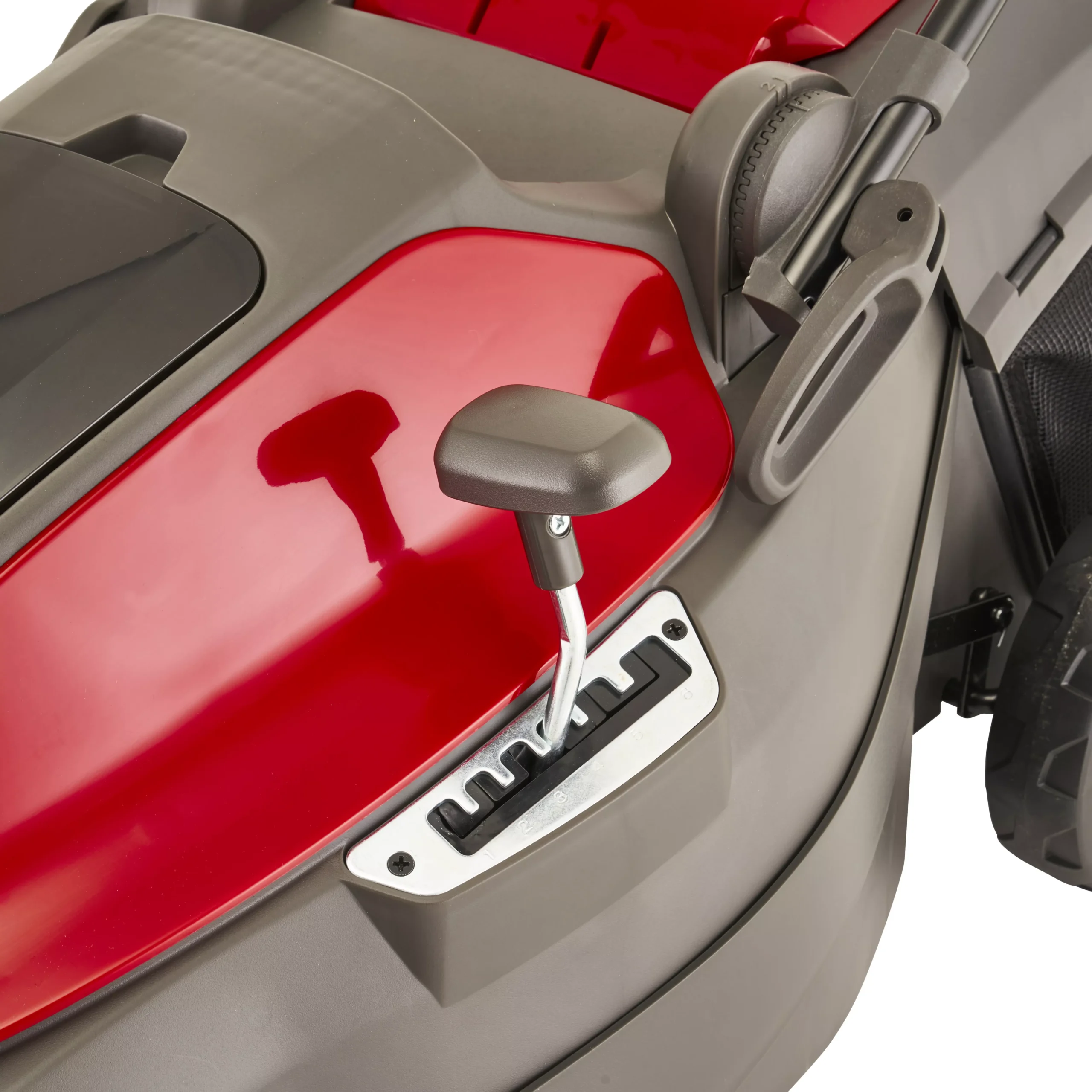 Mountfield Freedom100 38 Li Kit Cordless 20V Rotary Lawnmower 9 Mountfield Freedom100 38 Li Kit Cordless 20V Rotary Lawnmower - Image 7