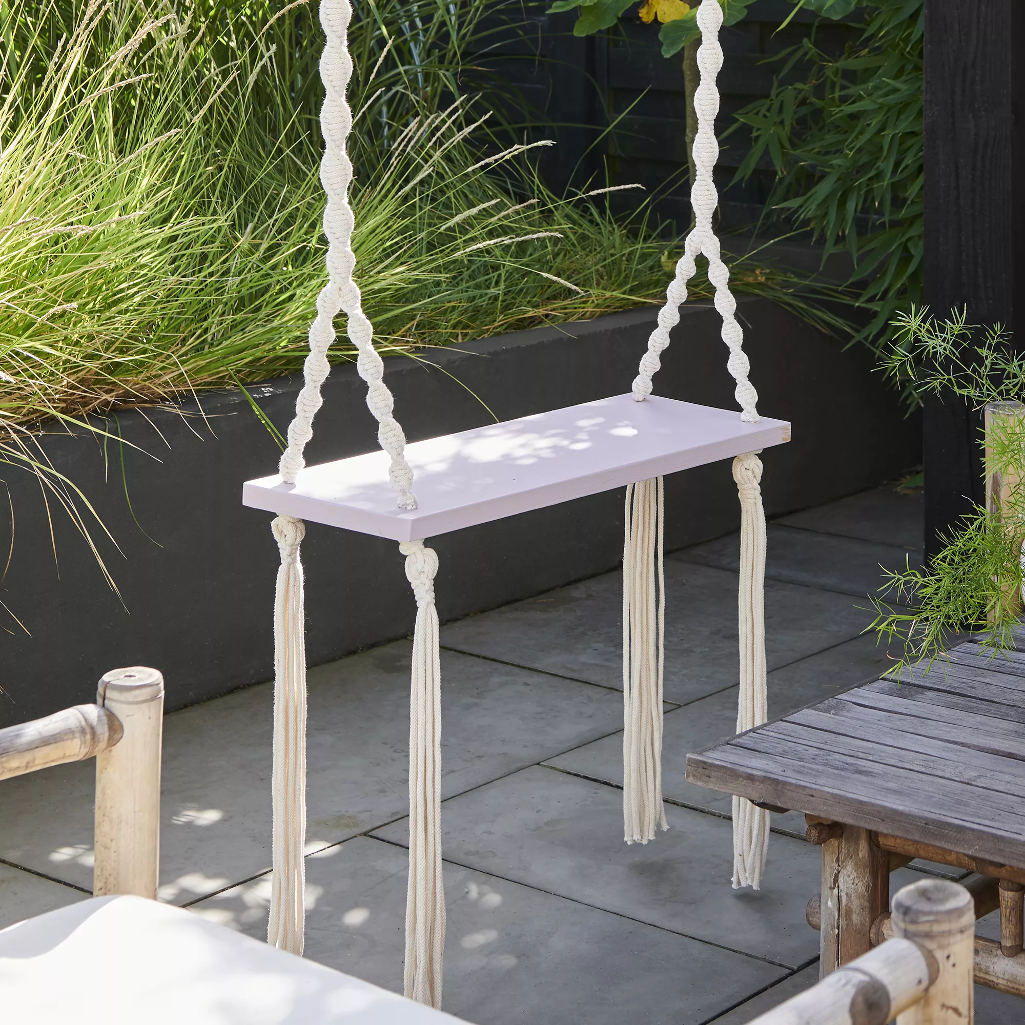 Rust-Oleum Garden Paint Lilac Wine Matt Multi-surface Garden Paint, 2.5L Tin 6 Rust-Oleum Garden Paint Lilac Wine Matt Multi-surface Garden Paint, 2.5L Tin - Image 4