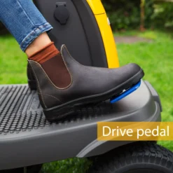 Stiga Battery-powered Ride-on Lawnmower 48V 17 Stiga Battery-powered Ride-on Lawnmower 48V -Garden - Landscaping Store stiga battery powered ride on lawnmower 48v8008984852570 25c