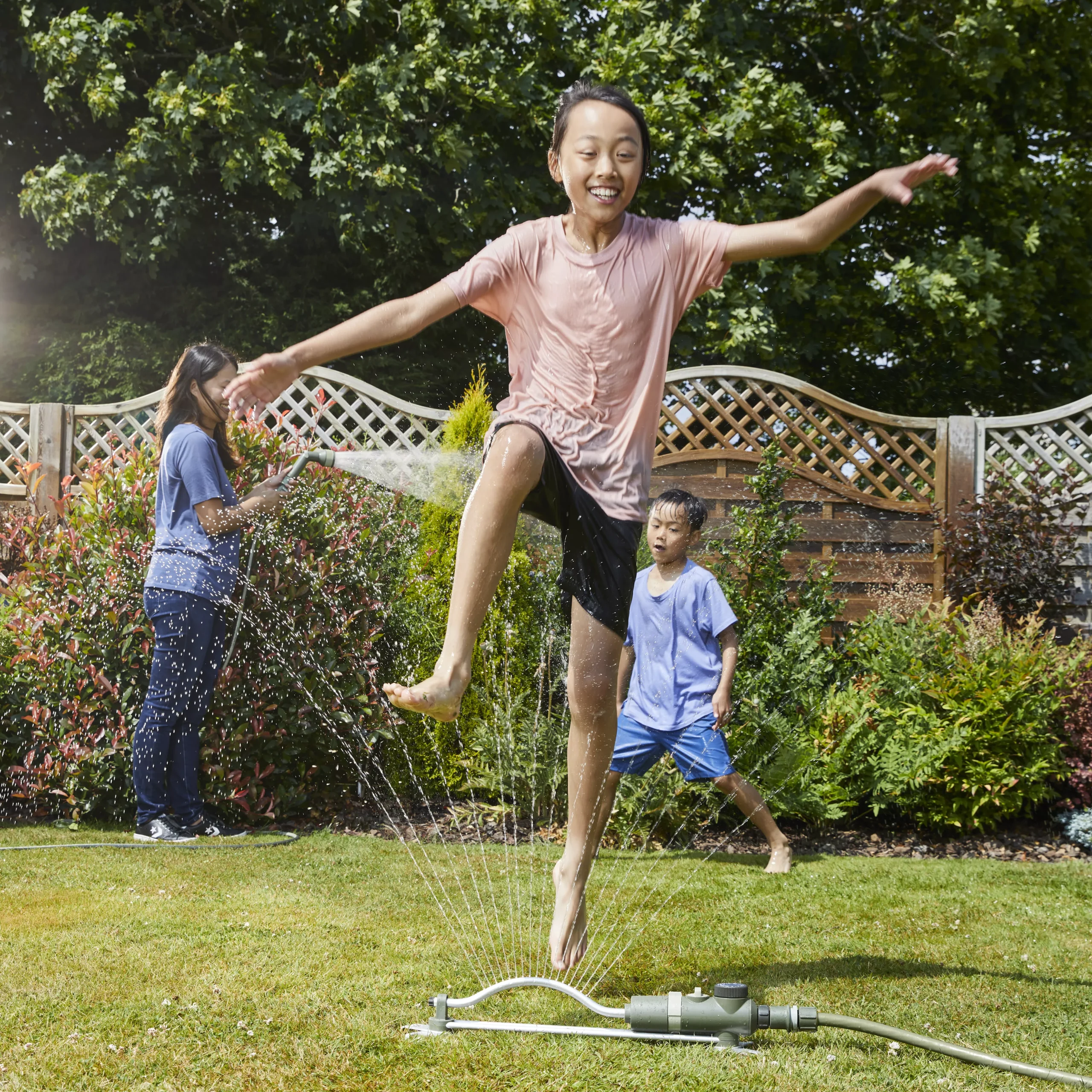Verve Oscillating Fan Sprinkler 9 Verve Oscillating Fan Sprinkler - Image 7